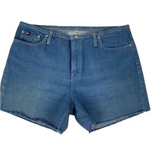 Vintage Tommy Hilfiger Light Wash Jean Shorts Size 14